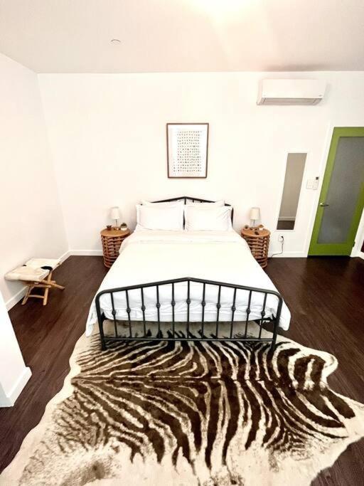 Appartamento Immaculate 1 Bedroom 1 Bth Pullout Couch Art Deco Inspired Filadelfia